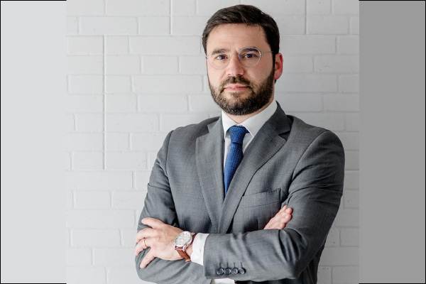 O Dr. Luís Machado é, sem dúvida, um dos principais ortopedistas do joelho em Portugal