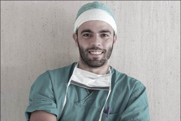 Dr. Nuno Gomes