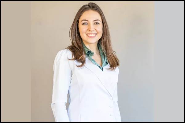 A Dra. Paola Halfeld é, sem dúvida, uma das melhores tricologistas em Portugal