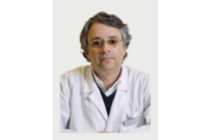 O Dr. Pedro Narra Figueiredo é um dos melhores médicos do aparelho digestivo, sendo amplamente reconhecido pela sua habilidade e experiência
