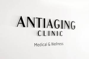 A Antiaging Clinic se destaca nas clínicas de rinoplastia por sua abordagem inovadora e equipe altamente qualificada