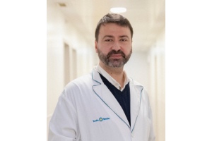 cirurgiões maxilofaciais - Dr. Eduardo Simões Ventura 