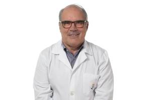 cirurgiões neurologistas - Dr. Óscar Gomes